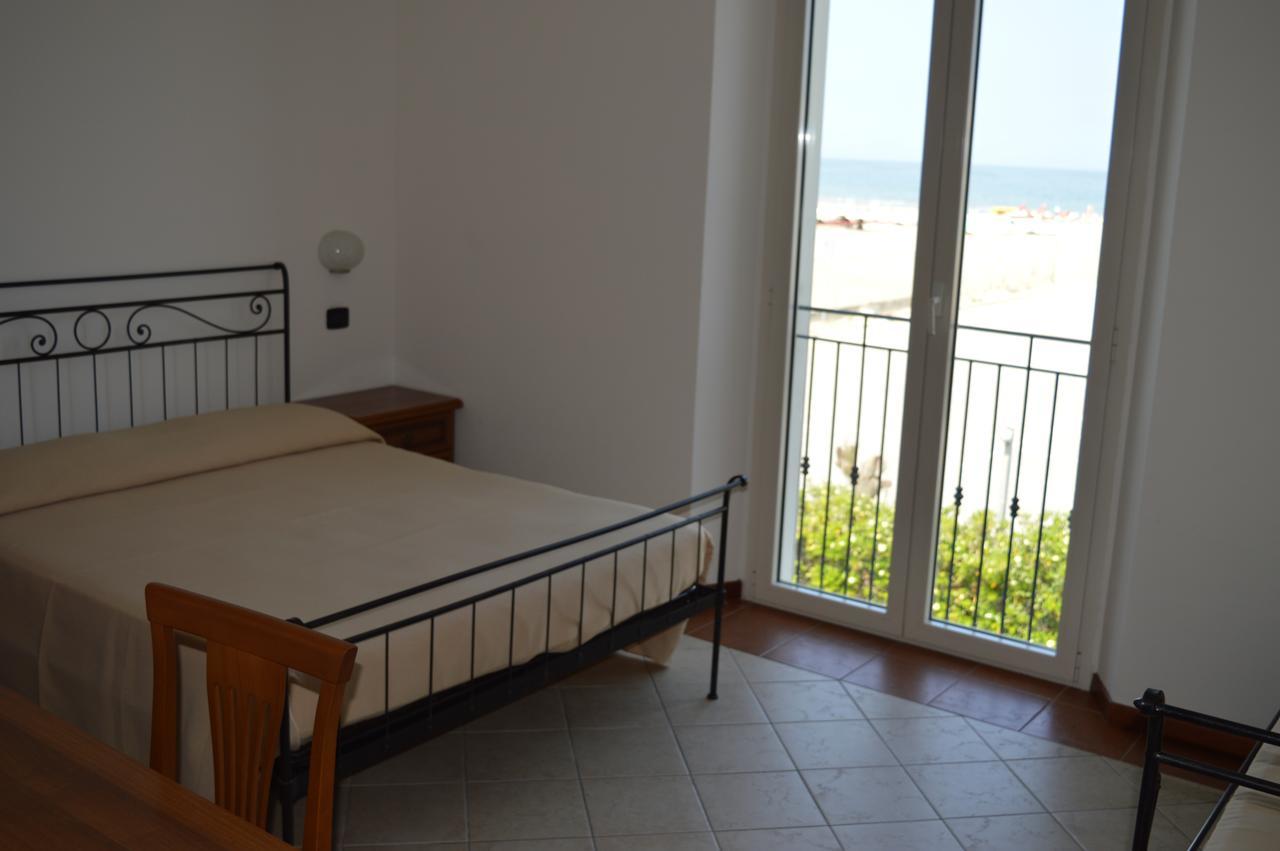 Residenza Villa Margherita ริมินี ภายนอก รูปภาพ