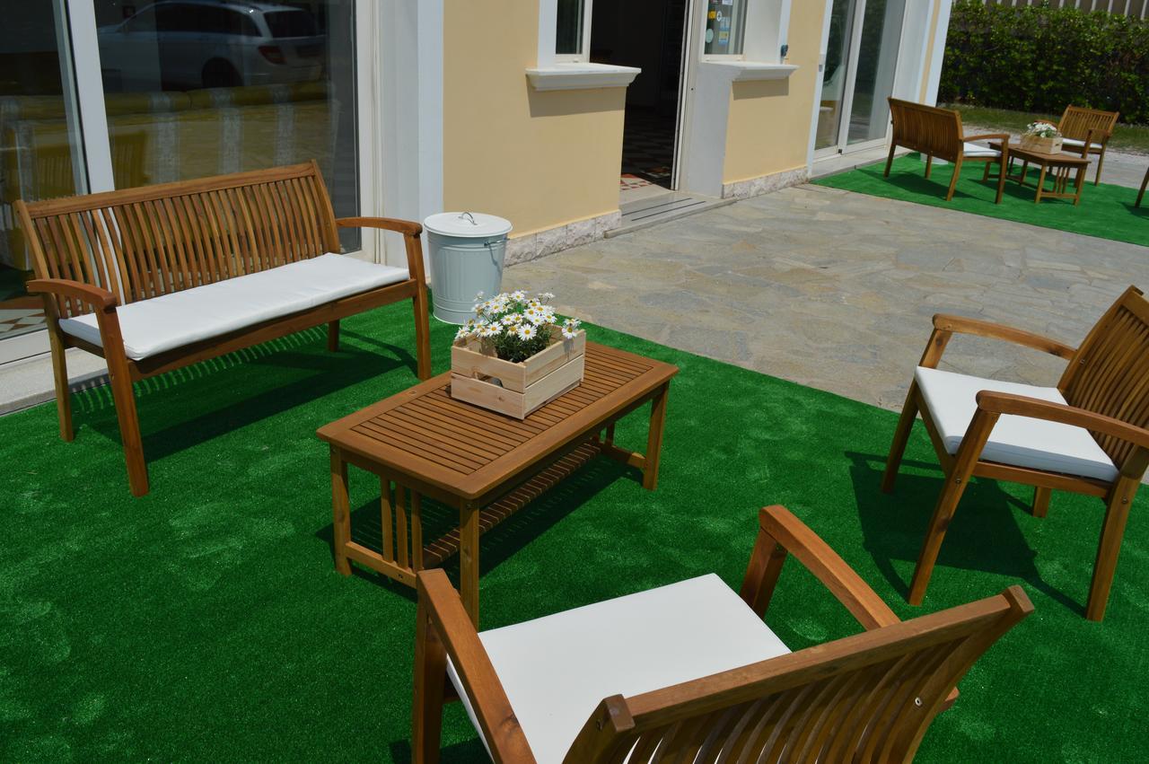 Residenza Villa Margherita ริมินี ภายนอก รูปภาพ