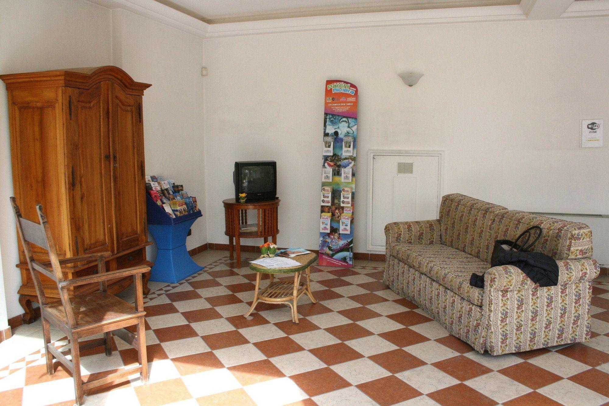Residenza Villa Margherita ริมินี ภายนอก รูปภาพ